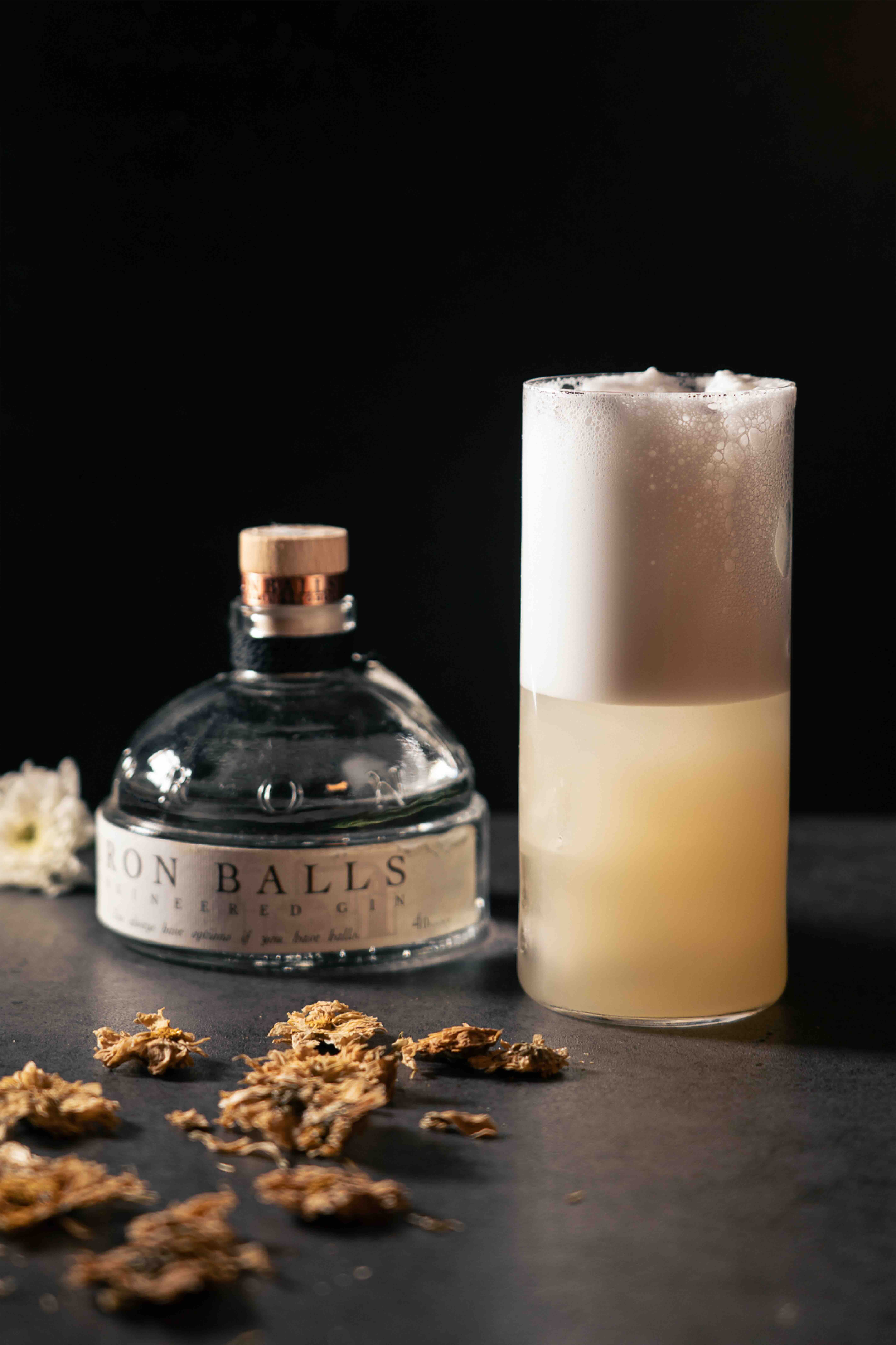 Chrysanthemum Gin Fizz